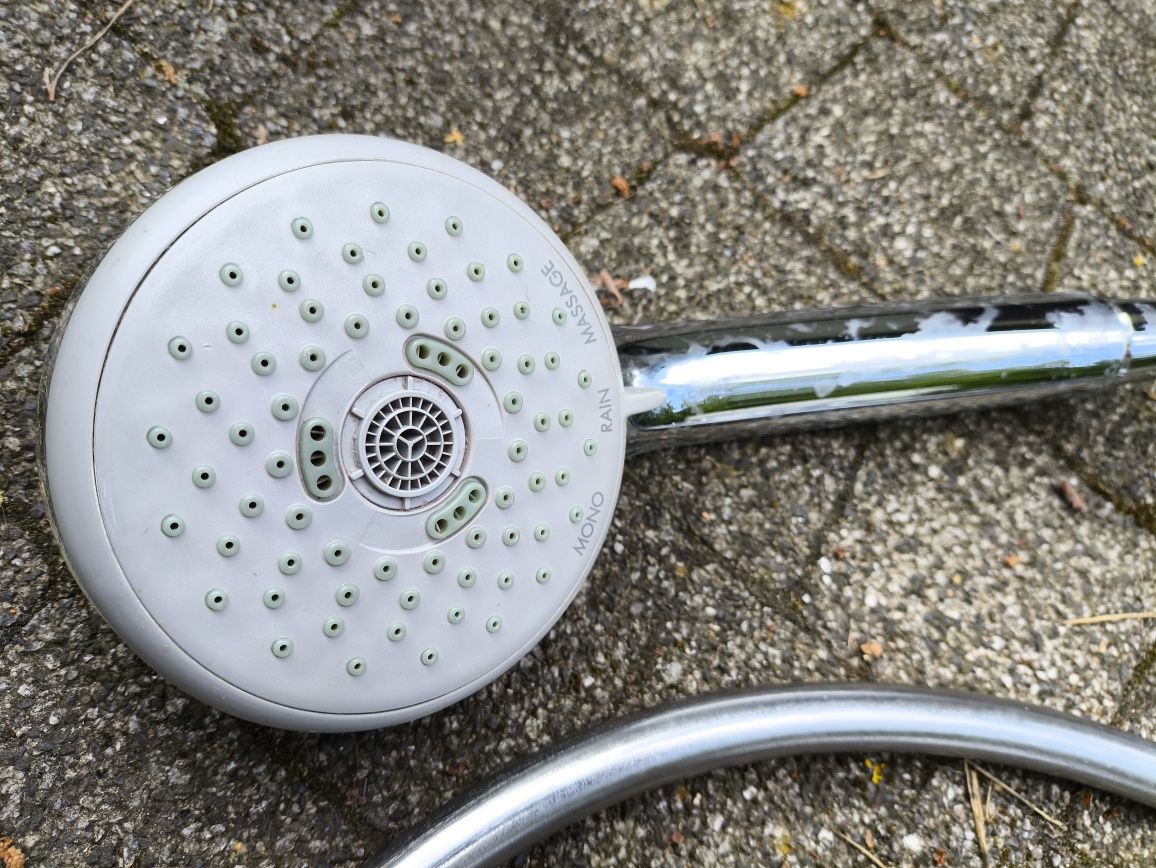 Hansgrohe Croma 100 System prysznicowy z baterią termostatyczną