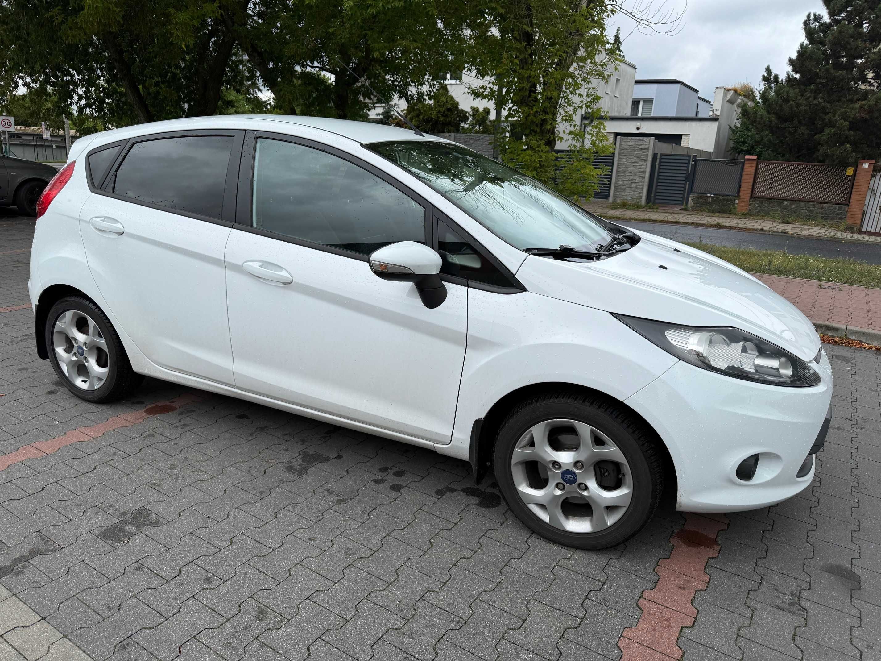 Sprzedam auto | Ford Fiesta Mk7 2011