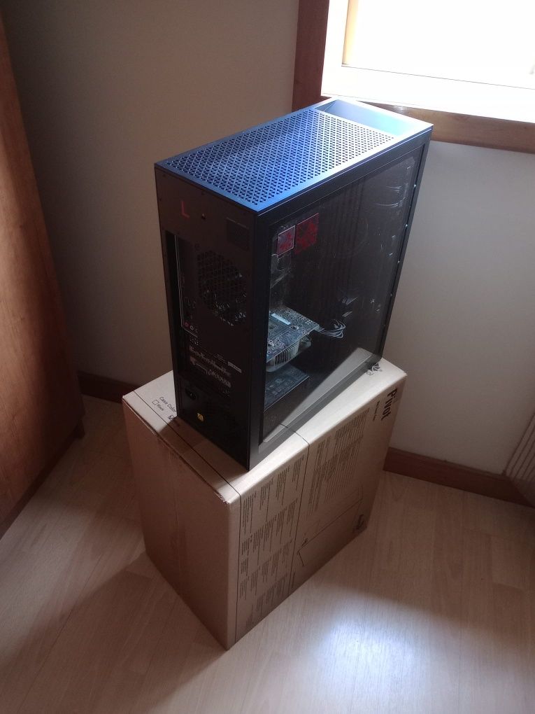 Torre de PC HP Omen Obelisk