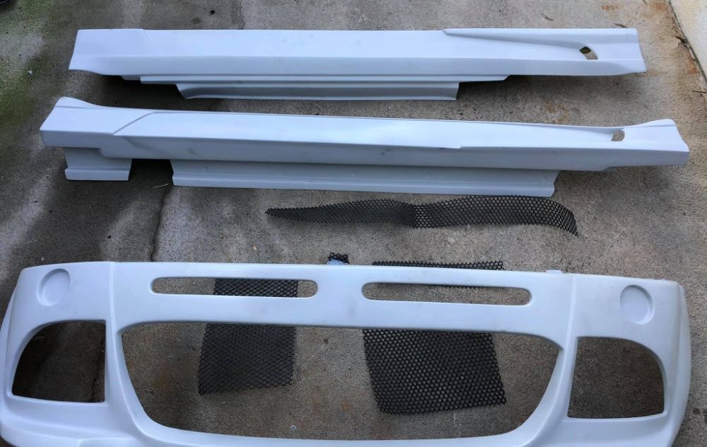 Vendo Kit estética novo da Prior Design para BMW Mini 1st Gen