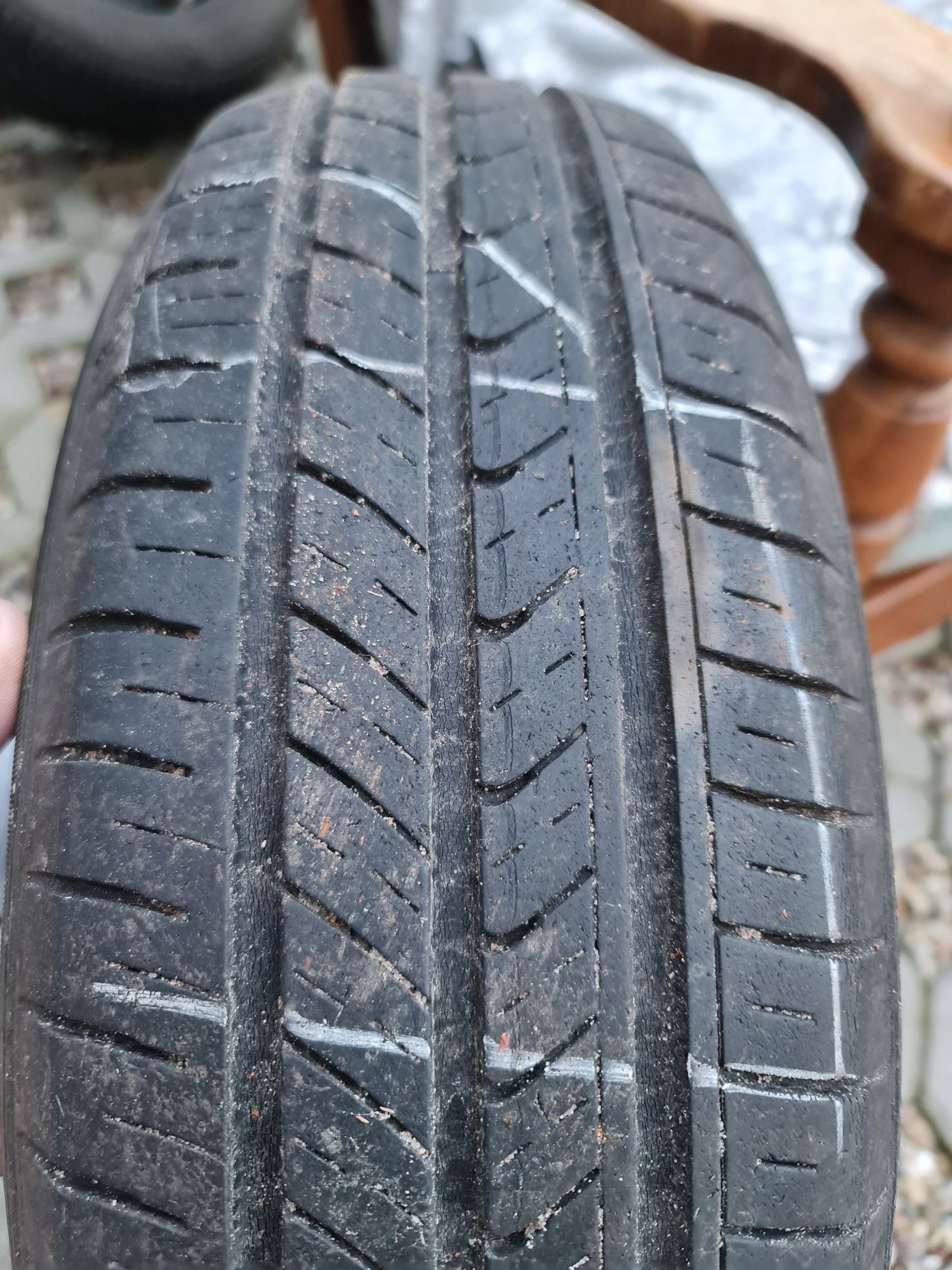 Opony letnie  falken 165/70-14  81 T