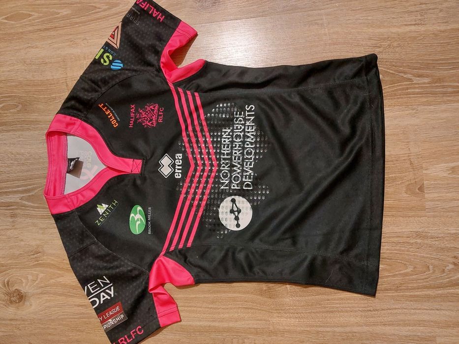 Футболка для спорту