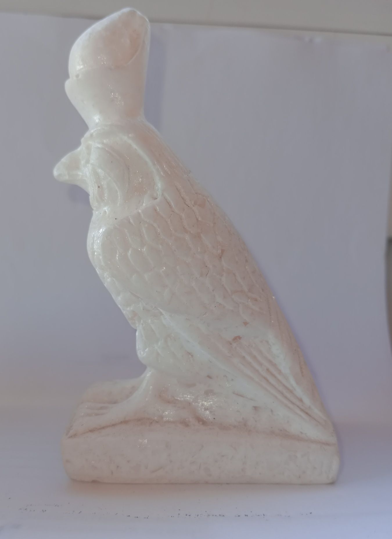 Єгипетська статуетка Бога птахів Гора