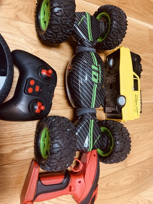 Машинки на пультиках