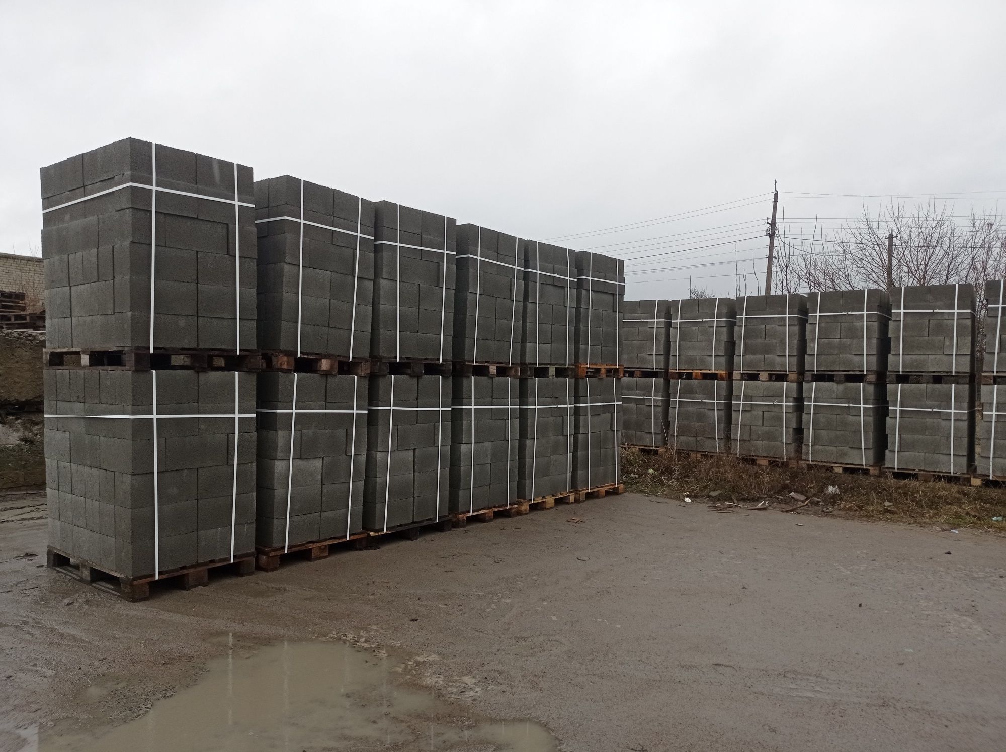 Газоблоки Стоунлайт та UDK Блоки з відсіву Бруківка Цегла лицювальна