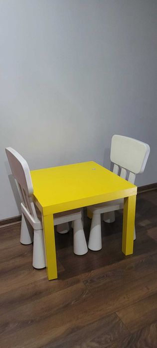 IKEA stolik lack i 2x krzesełka mammut