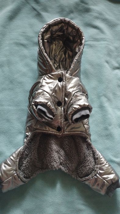 Продам зимний костюмчик для собачки