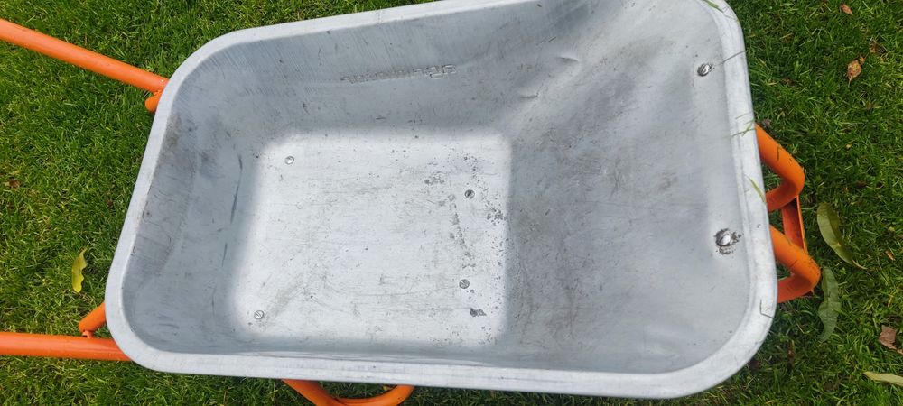 Тачка садова , візок