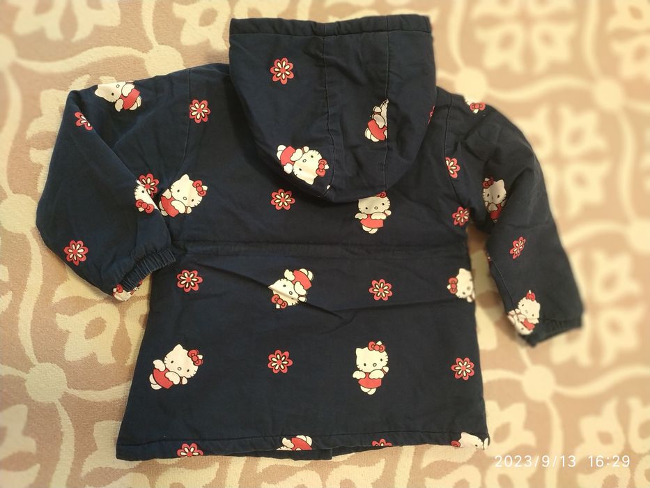 Курточка,парка на дівчинку