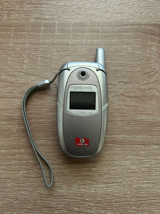Telemóvel vintage Samsung E310