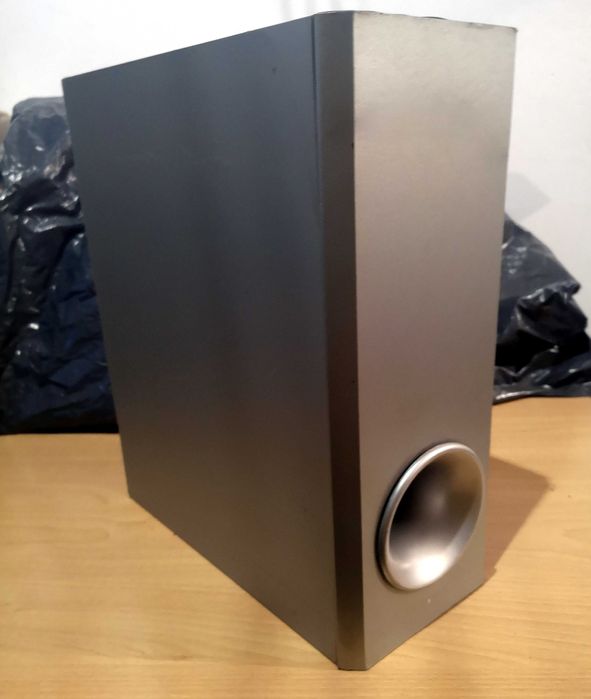 Subwoofer kolor srebrny