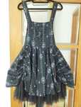 Vestido gótico novo