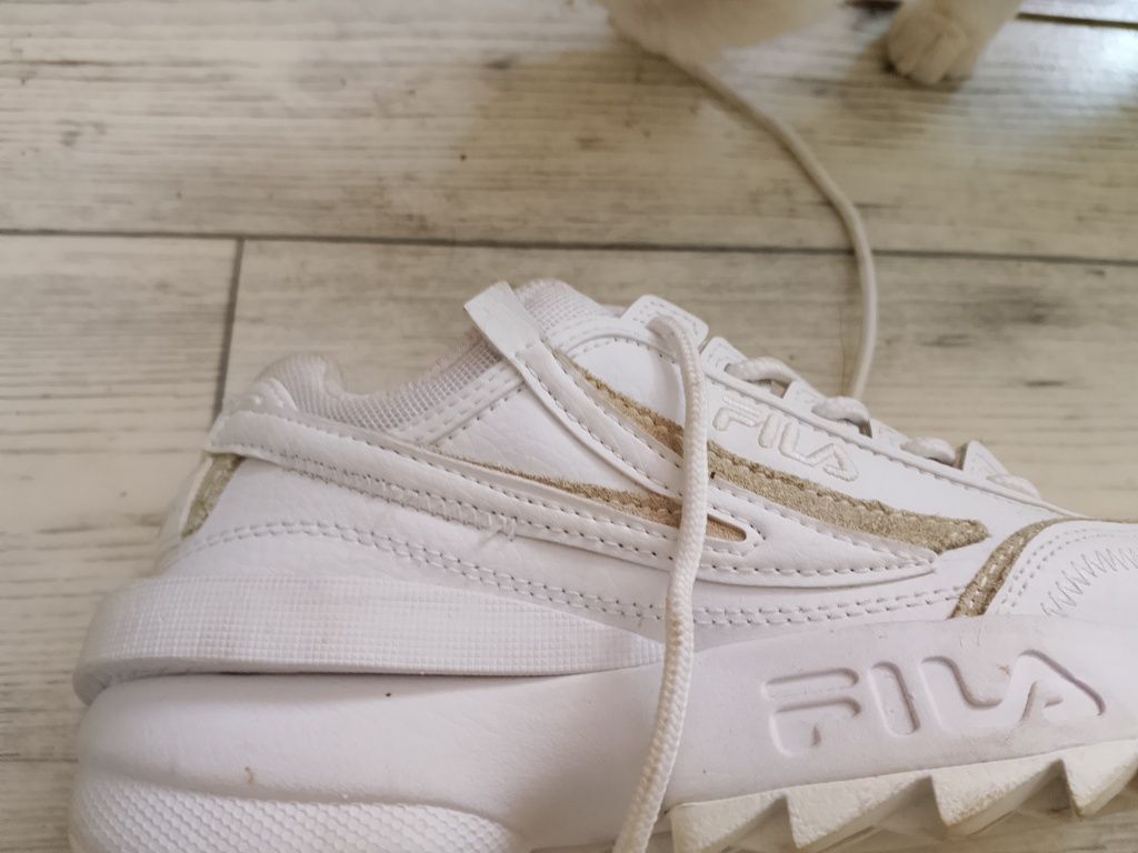 Fila roz 36 białe
