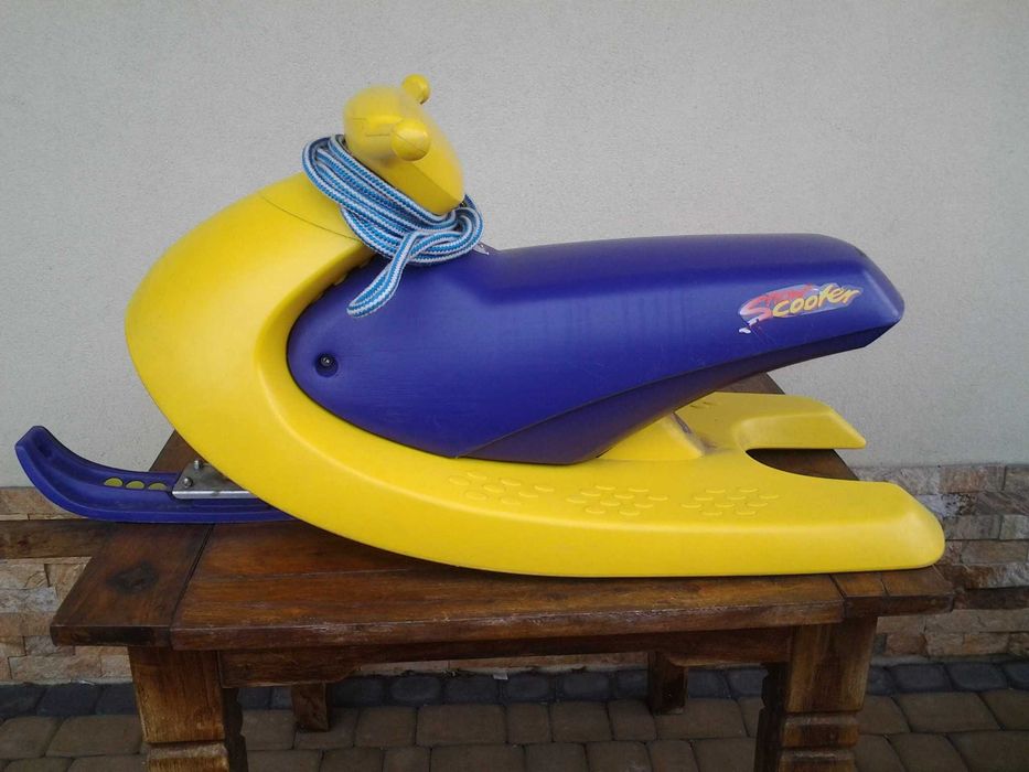 Sprzedam snow scooter rolly toys