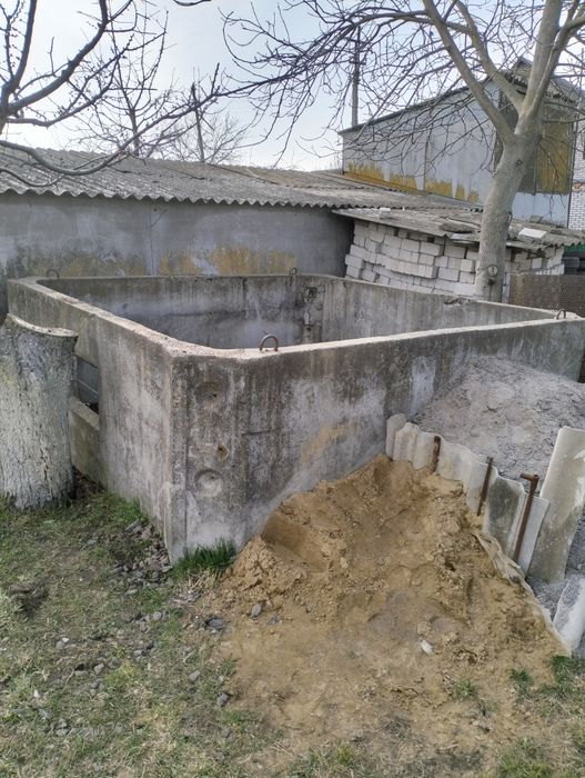 Продам  бетонну согу