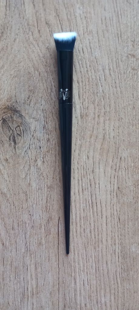 NOWY#40 KVD BEAUTY VEGAN Sephora oryginał pędzel korektor twarz oczy