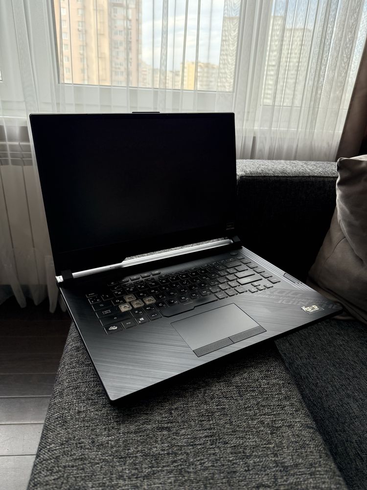 Ноутбук ASUS ROG Strix G15