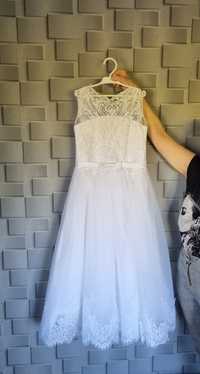Piękna sukienka komunijna. Rozmiar 152cm, stan idealny.