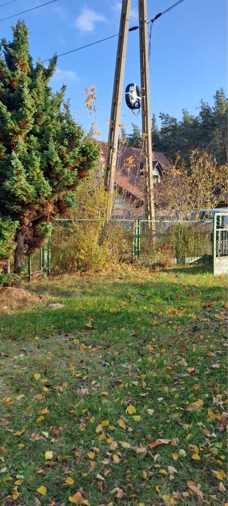 Działka (1500m2) w miejscowości Wola Stromiecka z budynkami gosp.