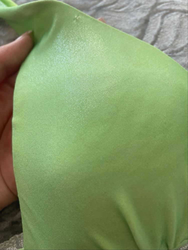 Bikini verde brilhante