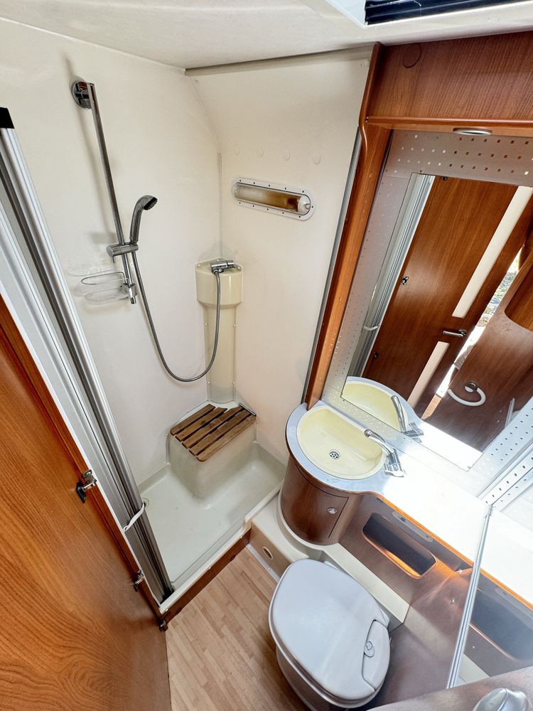 Autocaravsna Renault Eriba 2.5DCI 150cv 2010 c/ AC
