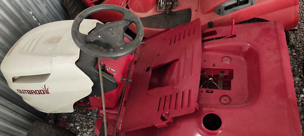 Kosiarka traktorek z Niemiec Alko husqvarna gutbroad do przejrzenia