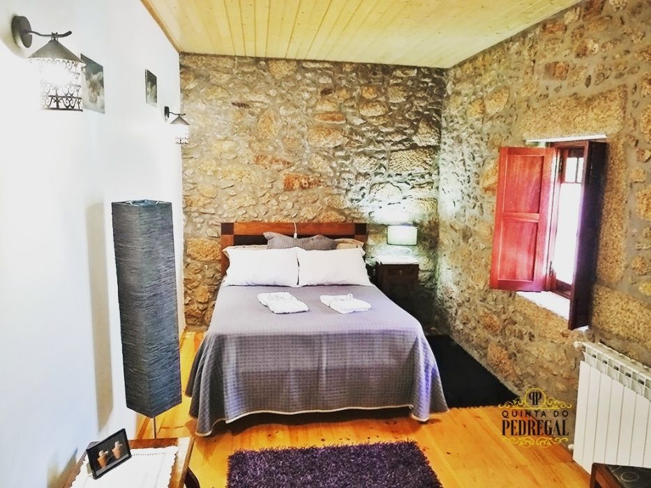 . : Quinta do Pedregal : .