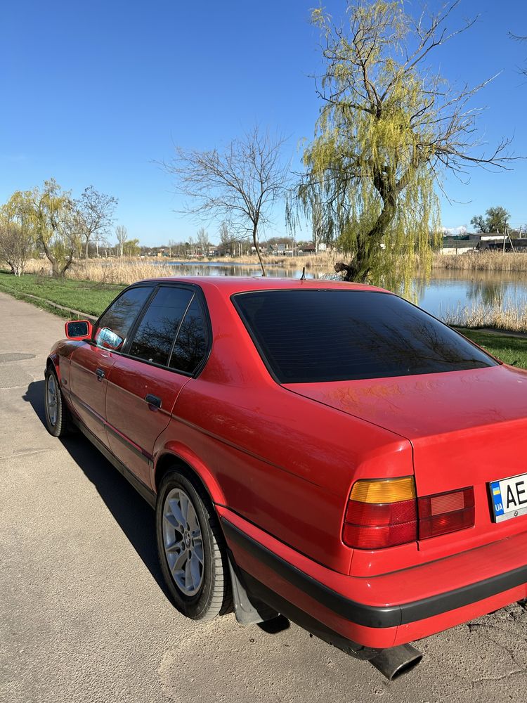 BMW 5 Series E34