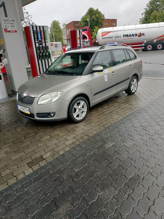Wynajem aut na taxi bolt uber prywatnie