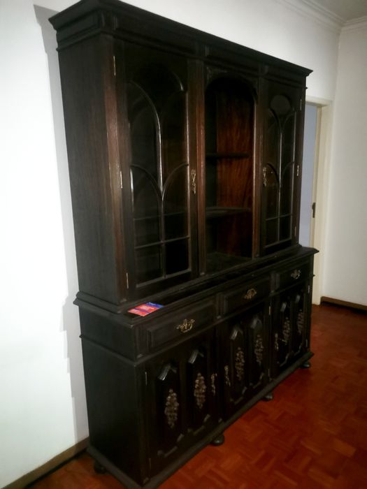 Armário antigo (vintage) bom estado