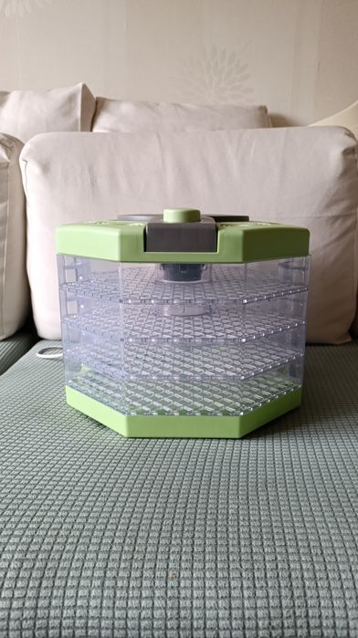 Сушка сушарка дегідратор для продуктів, фруктів Vinis