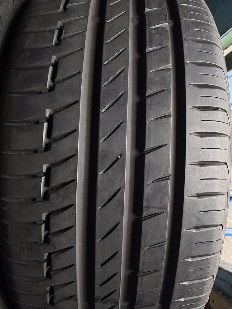 235/45/17 R17 Continental PremiumContact 6 4шт