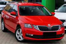 Wypożyczalnia aut Wynajem aut Skoda Octavia Kombi Automat
