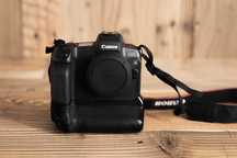 Canon Eos R + grip Newell