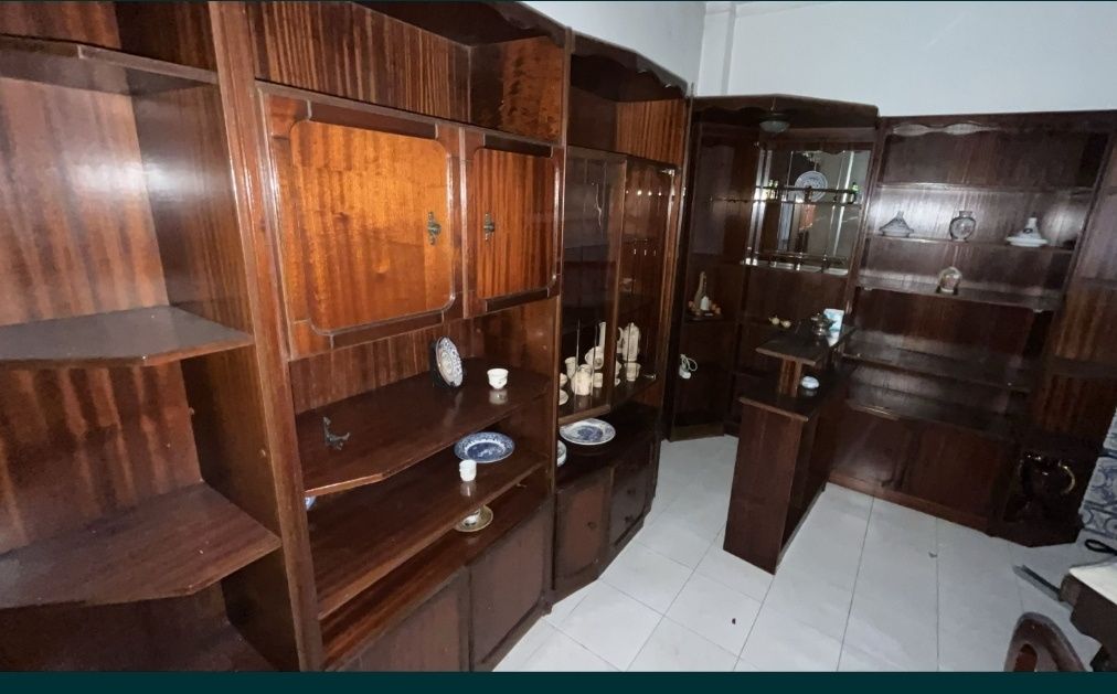 Móvel de sala com bar