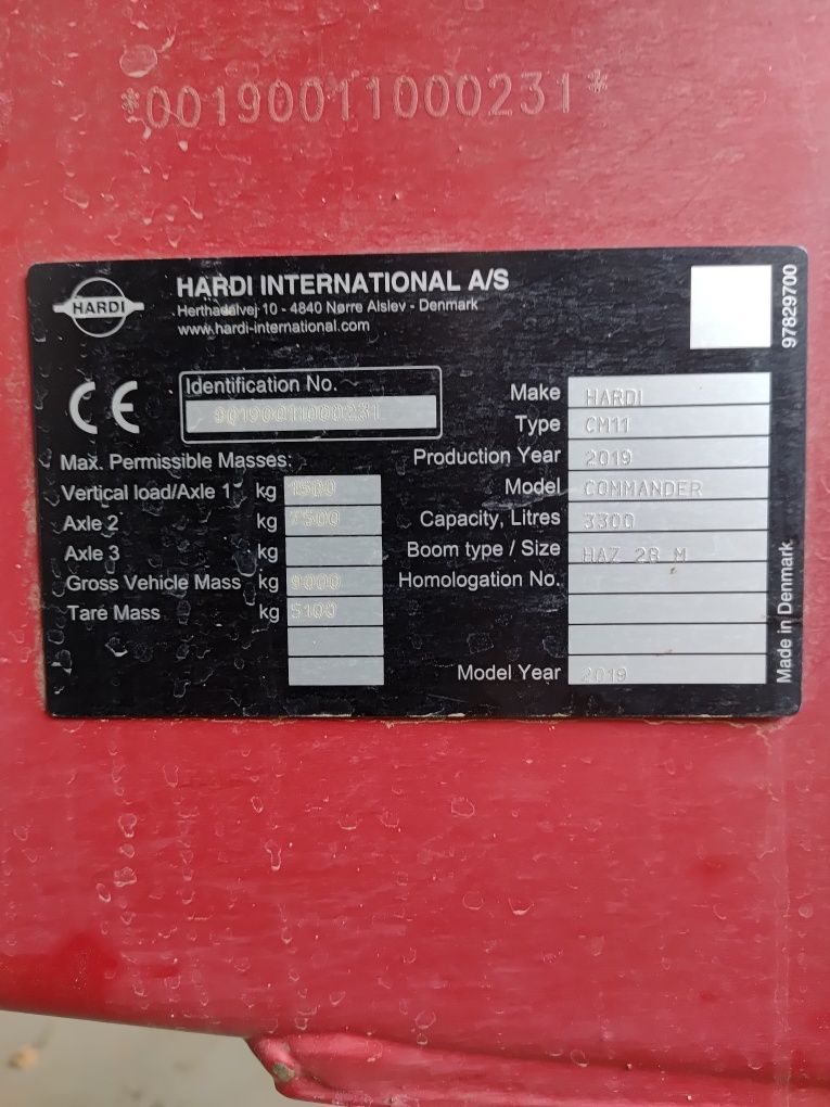 Hardi Commander 3300, 28m