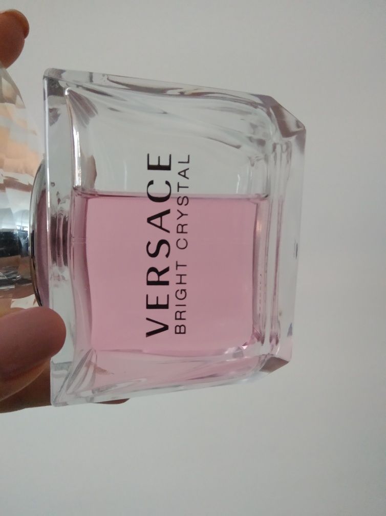 Versace Bright Crystal edt ubytek 60 ml z 90 ml