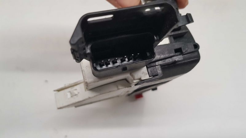 Fechadura / fecho porta trás esquerdo PEUGEOT 308 (4A_, 4C_)