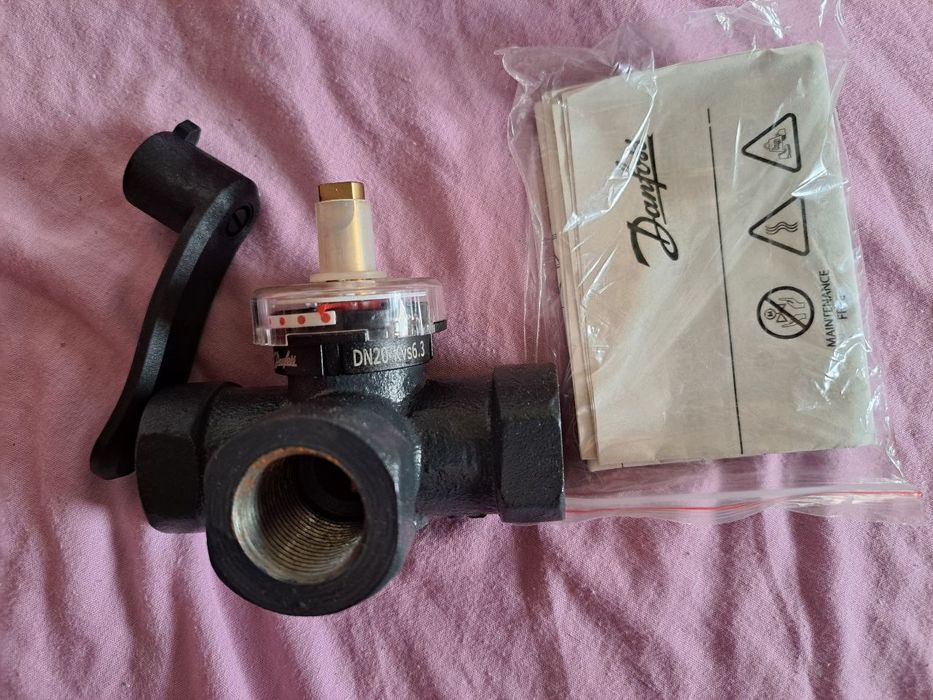 Клапан (кран) трьохходовий Danfoss  HRE3 Rp 3/4" Dn 20 art.065Z0418.