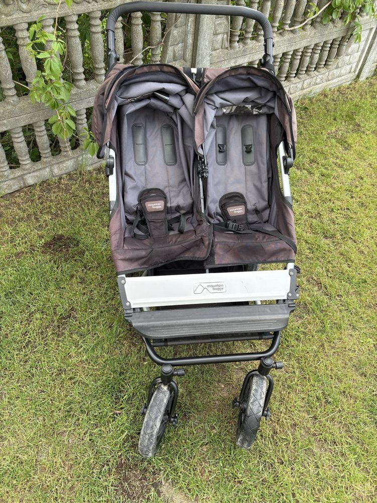 Sprzedam wozek Mountain Buggy - pelny zestaw