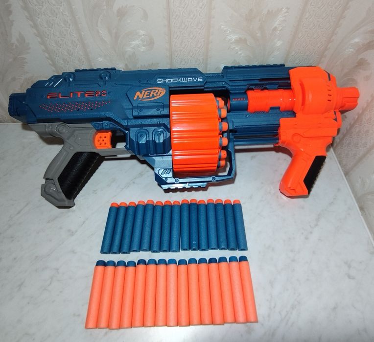 Іграшкові бластери Nerf elite 2.0