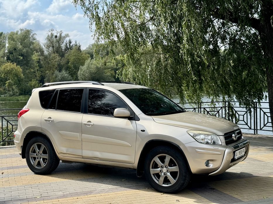 Toyota Rav4 2007 ГАЗ/Бензин