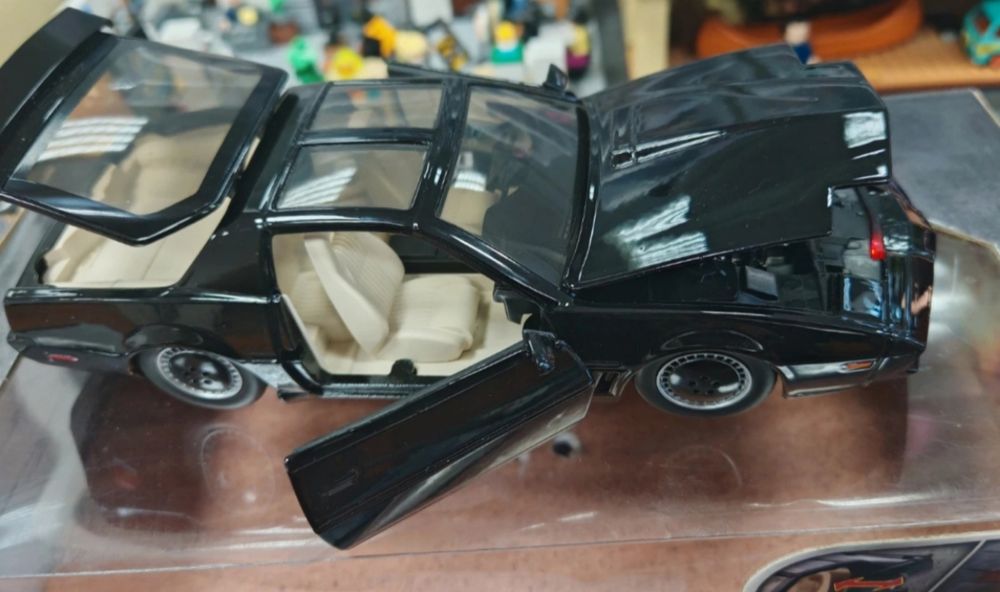 Model auta Knight Rider The Kitt 1:24 Dickie Toy Jada Nieustraszony