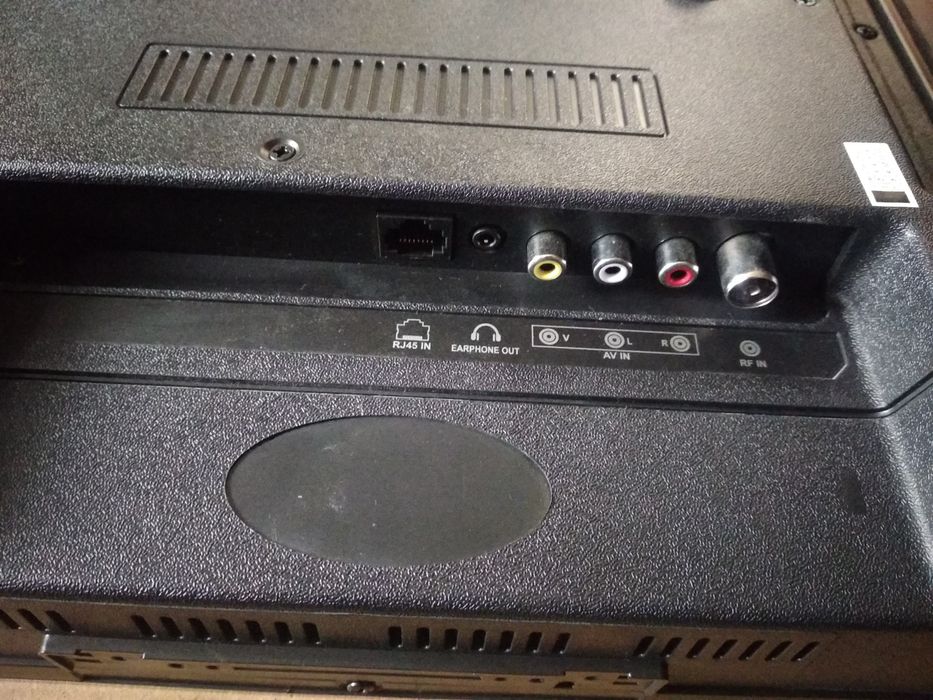 Телевизор Samsung ua42cu8000