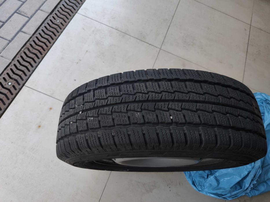 Koła zimowe Renault Trafik nowe felgi 215/65 R 16 C + śruby Gratis !!!