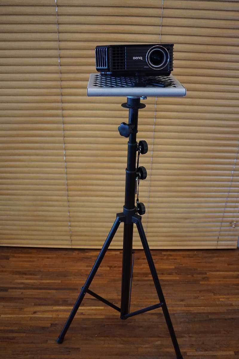 Projektor BenQ 612c + pilot Rzutnik +kabel Svga