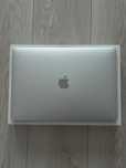 Macbook pro 2018 uszkodzona matryca