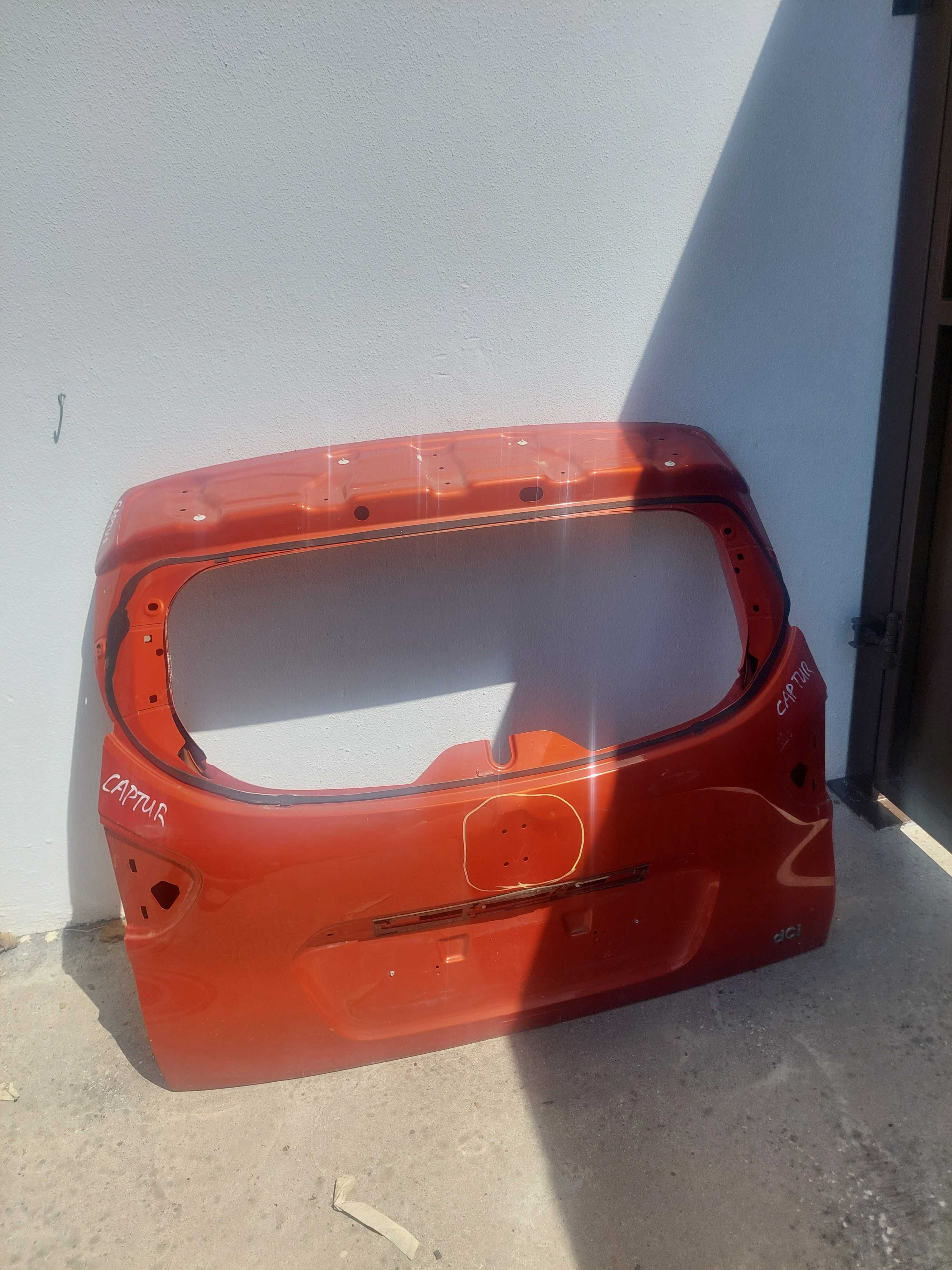 tampa de mala Renault captur
