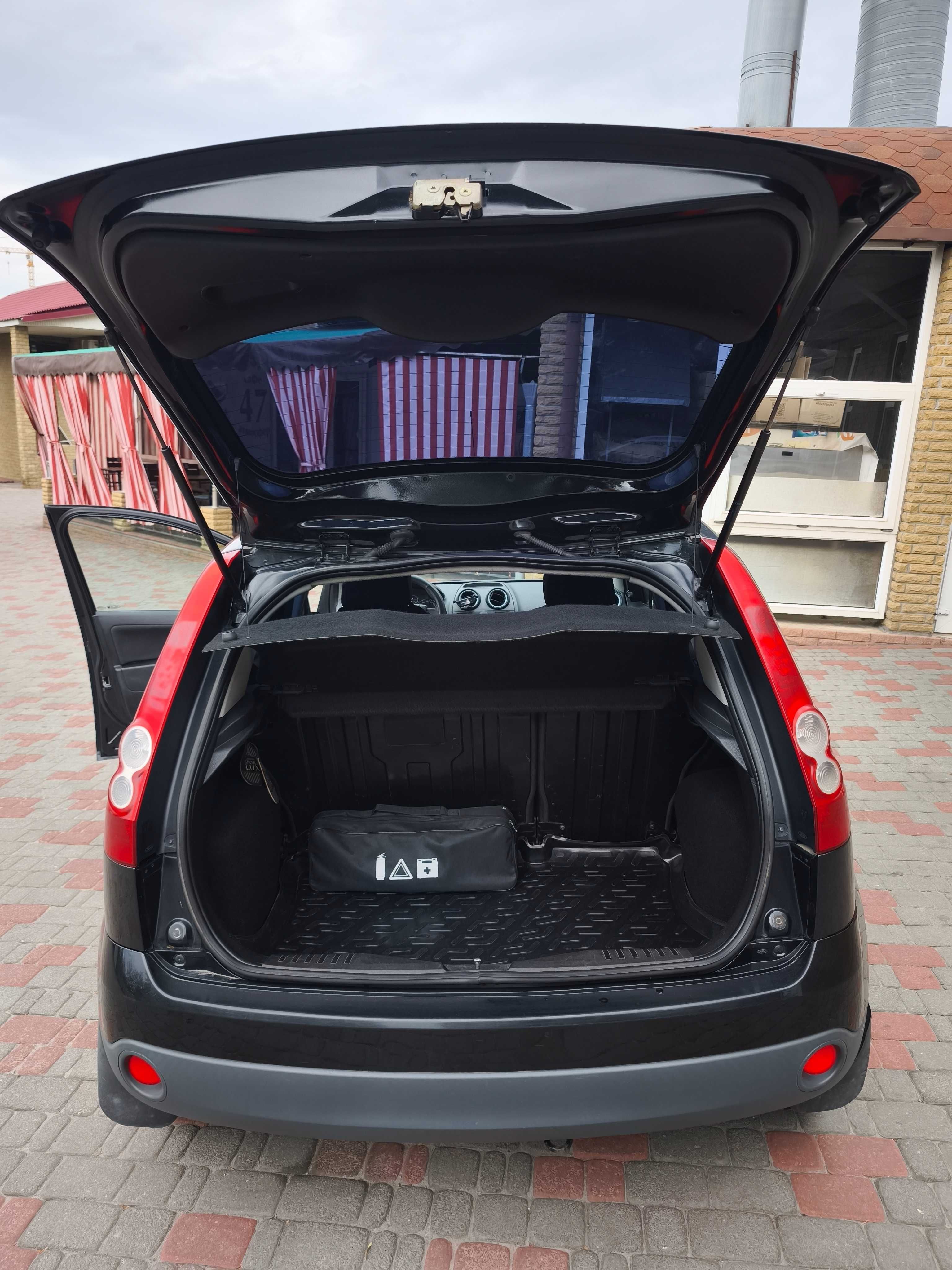 Продаю своє авто Ford fiesta 2006