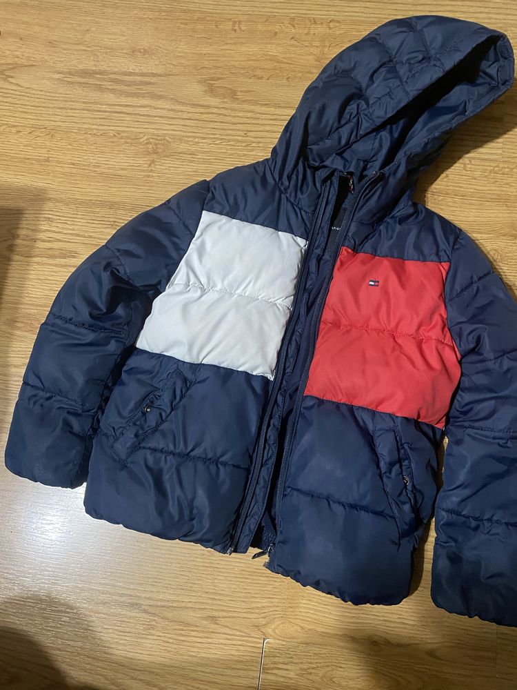 Курточка tommy hilfiger